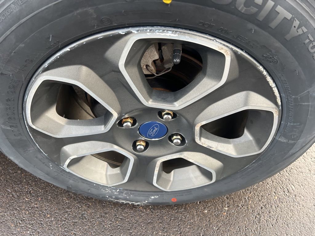 Used 2018 Ford EcoSport S image 43
