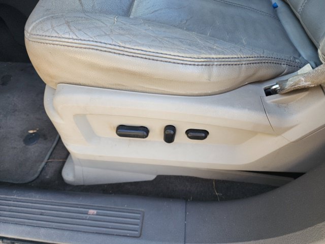 Used 2013 Ford Edge SEL FWD image 42