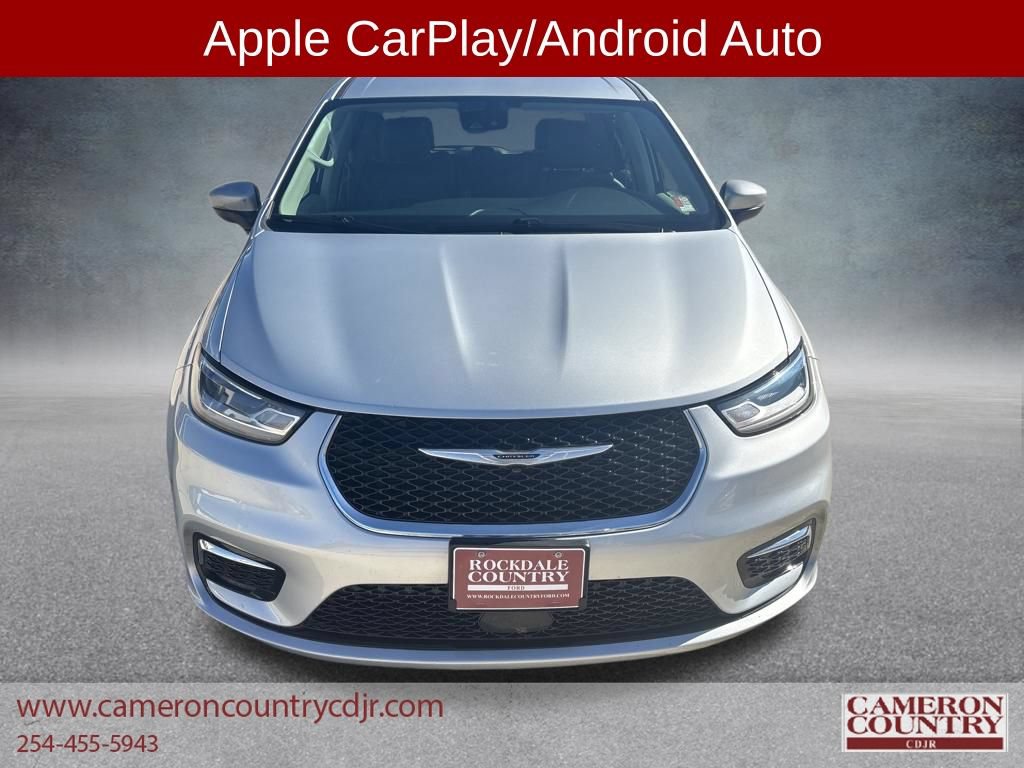 Used 2023 Chrysler Pacifica Touring-L FWD image 8