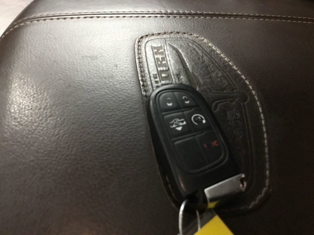 Used 2016 RAM 1500 Laramie Longhorn w/ Convenience Group image 9