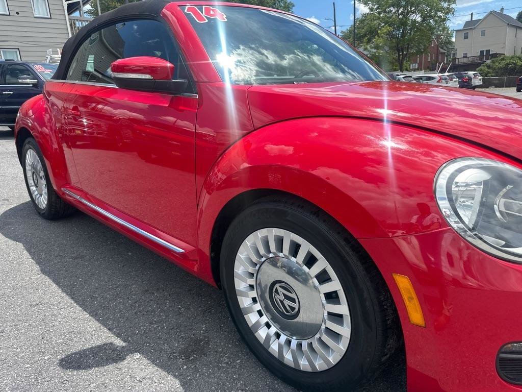 Used 2014 Volkswagen Beetle 1.8T FWD image 11