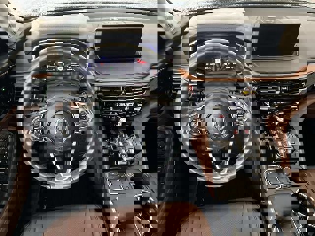 Used 2024 Acura MDX SH-AWD w/ Technology Package image 11