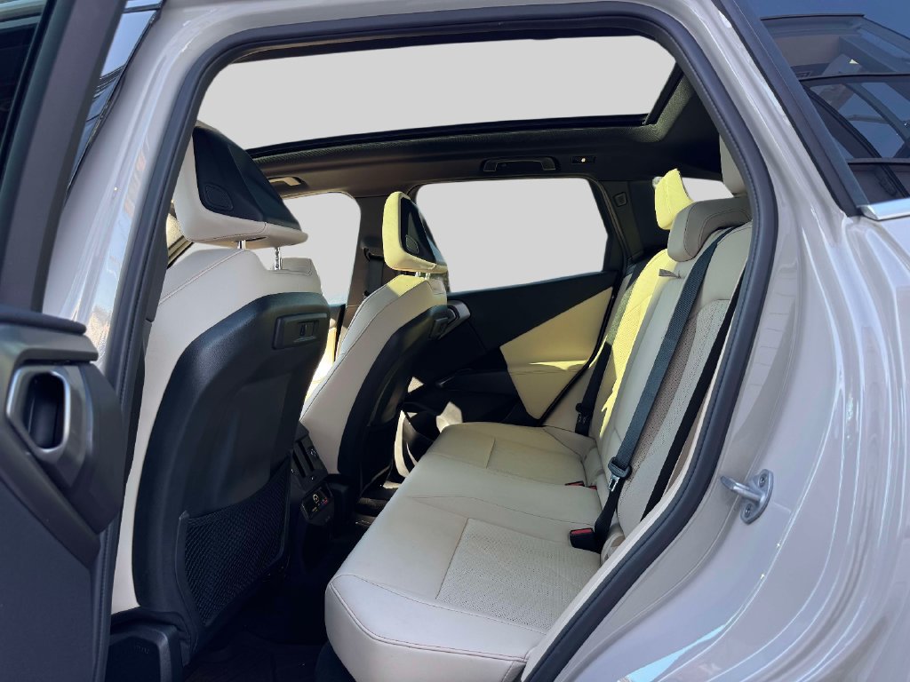 Certified 2026 BMW X3 xDrive30i w/ Premium Package AWD/4WD image 13