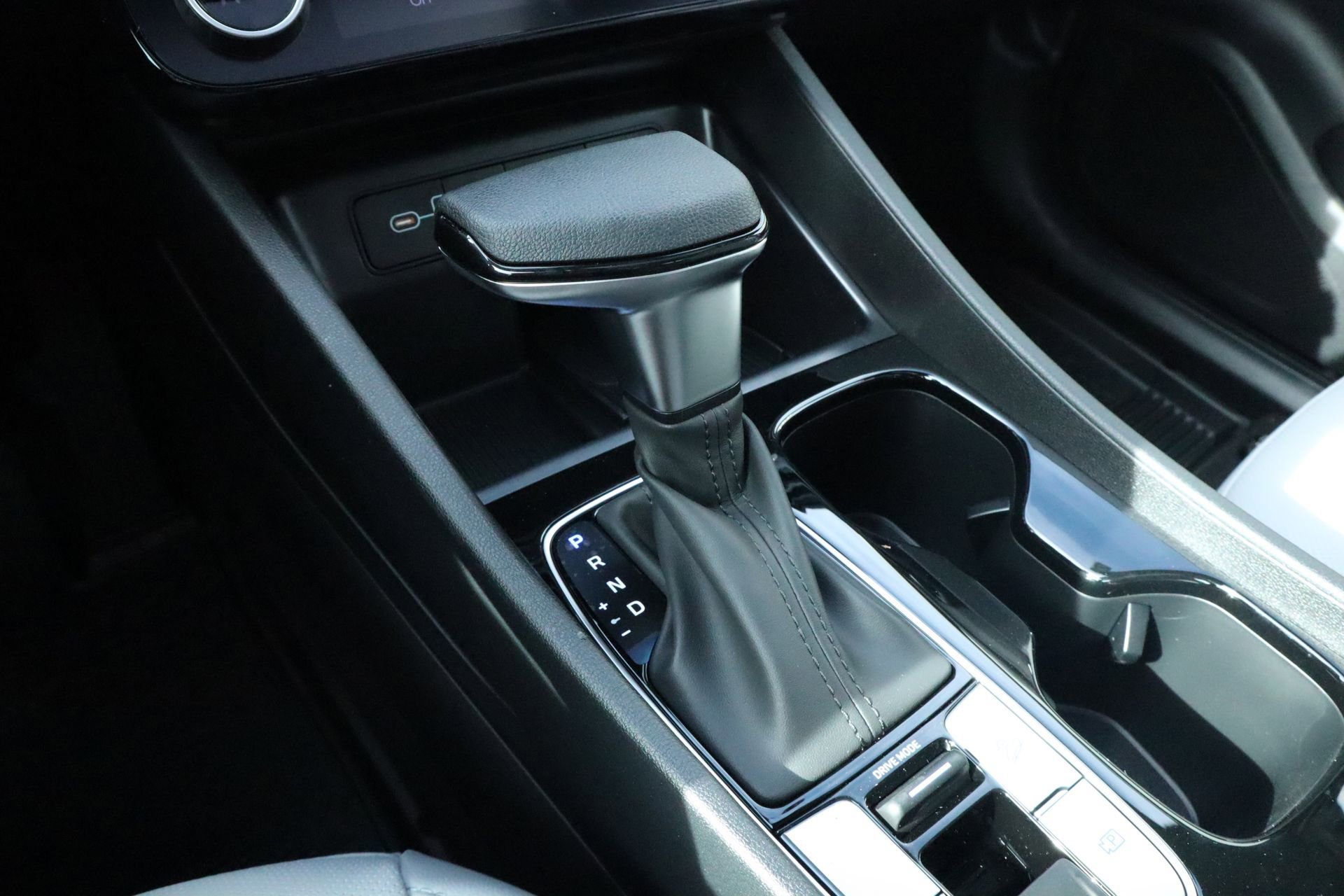 New 2026 Hyundai Santa Cruz SEL image 16