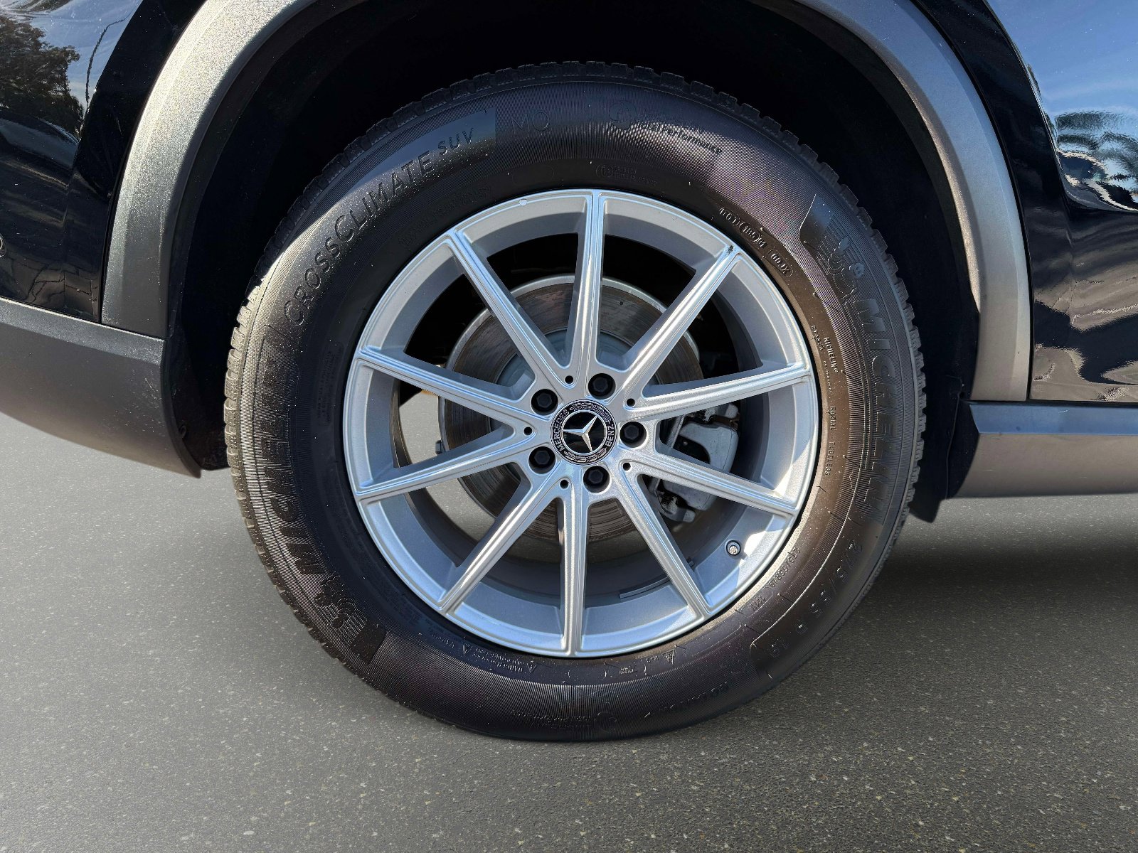 Used 2024 Mercedes-Benz GLE 350 4MATIC image 19