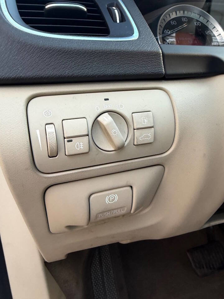 Used 2012 Volvo S60 T5 image 26