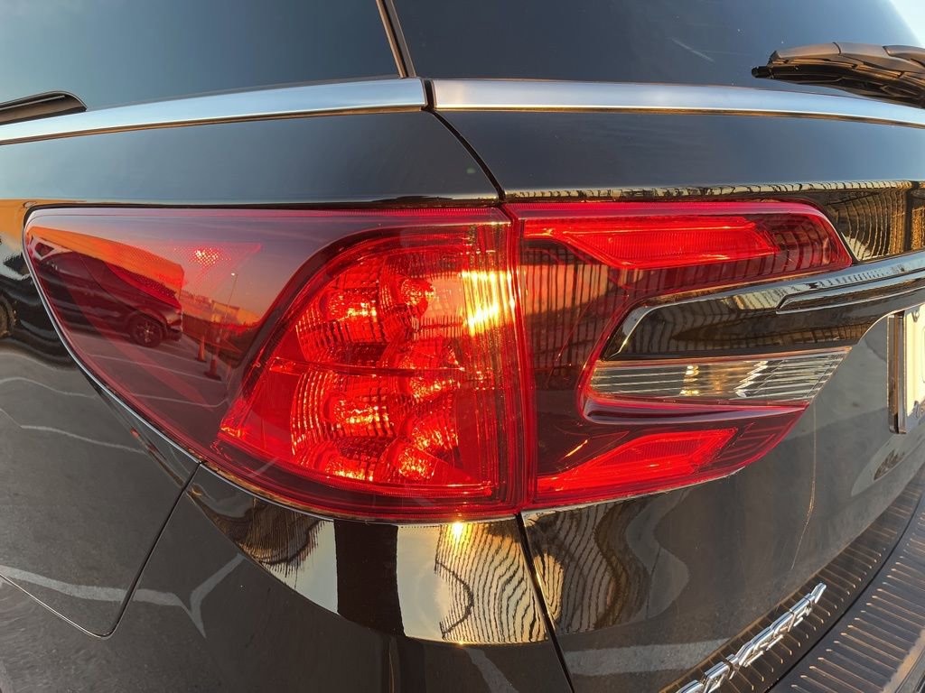 Used 2026 Honda Odyssey Touring image 7