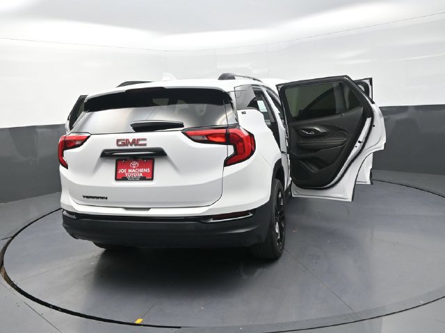 Used 2019 GMC Terrain SLT w/ Black Edition FWD image 47