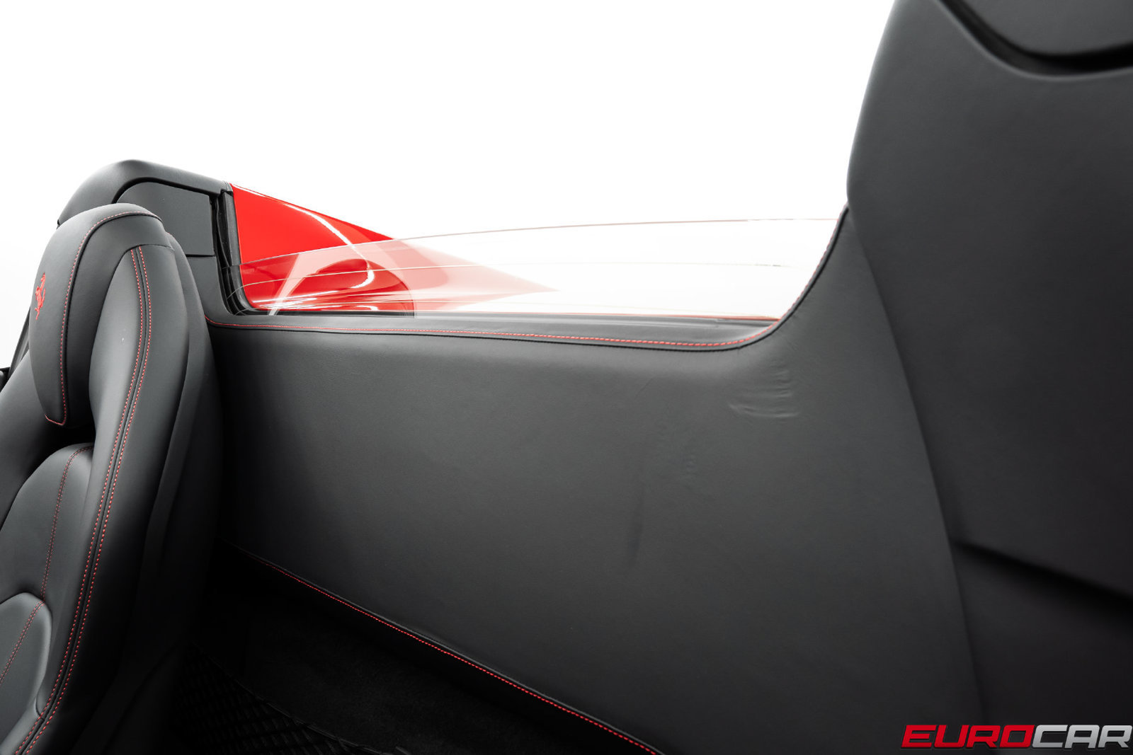 Used 2021 Ferrari F8 Tributo RWD image 43