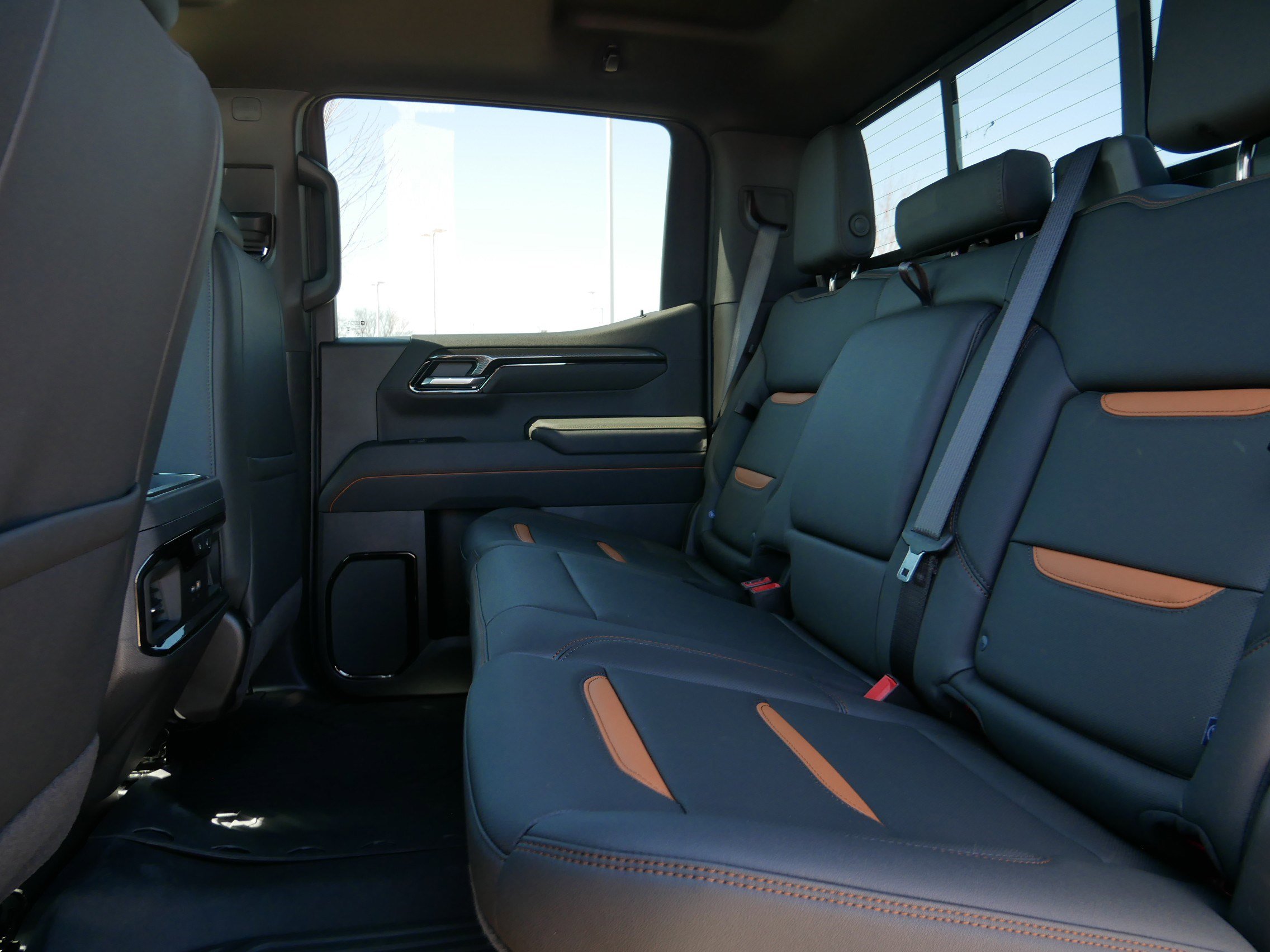 New 2026 GMC Sierra 1500 AT4 w/ Technology Package AWD/4WD image 5