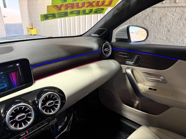Used 2019 Mercedes-Benz A 220 image 32
