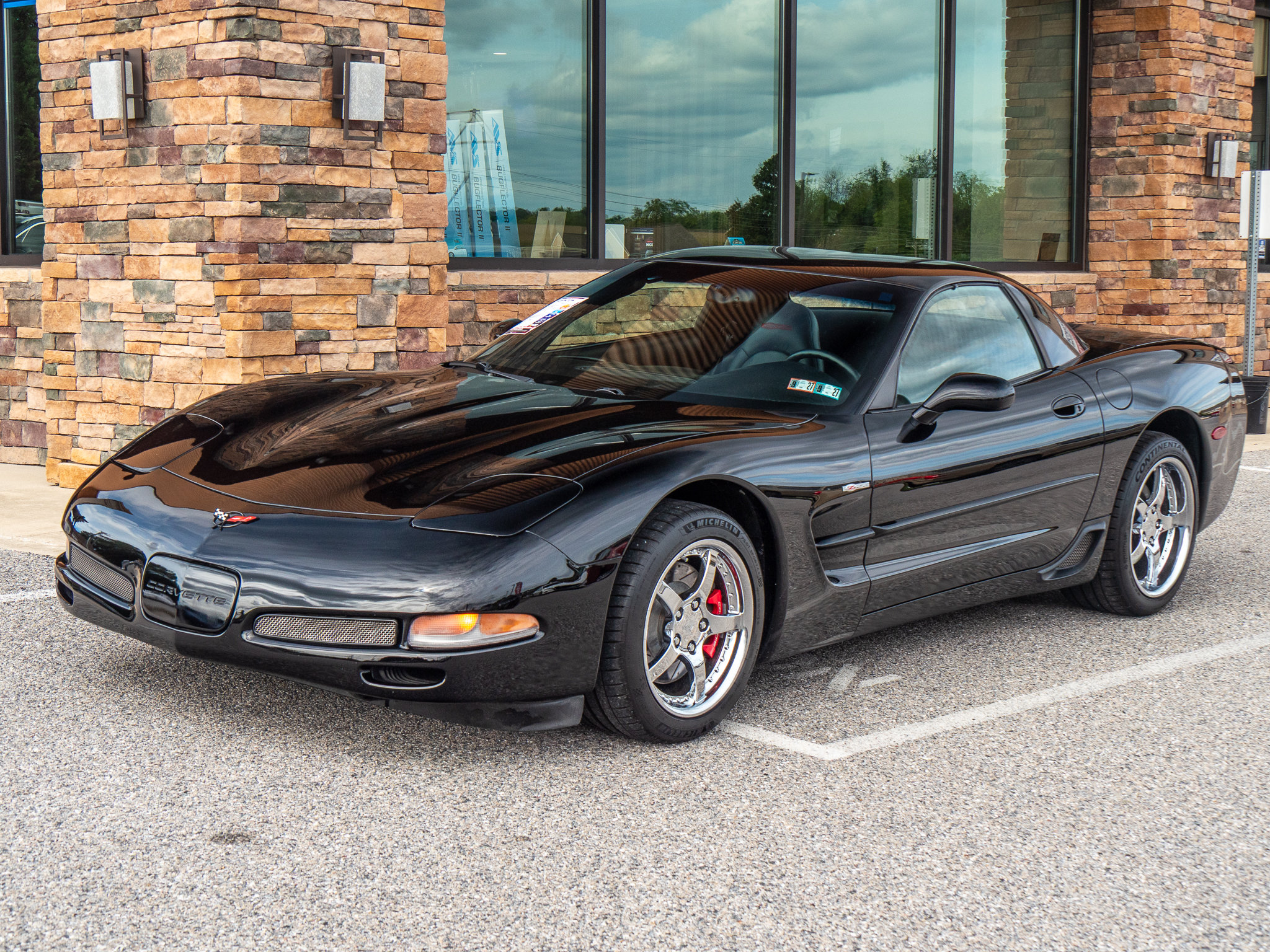 Used 2001 Chevrolet Corvette Z06 w/ Memory Pkg RWD image 7