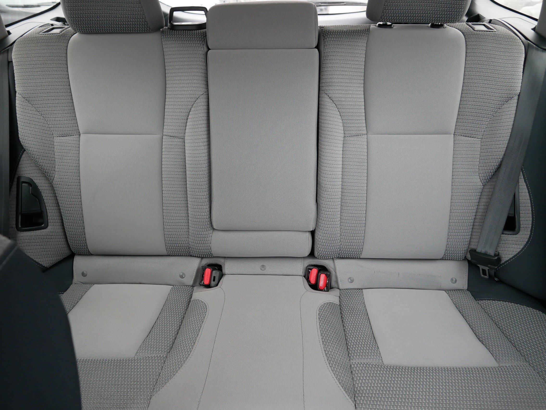 Used 2025 Subaru Outback Premium image 13