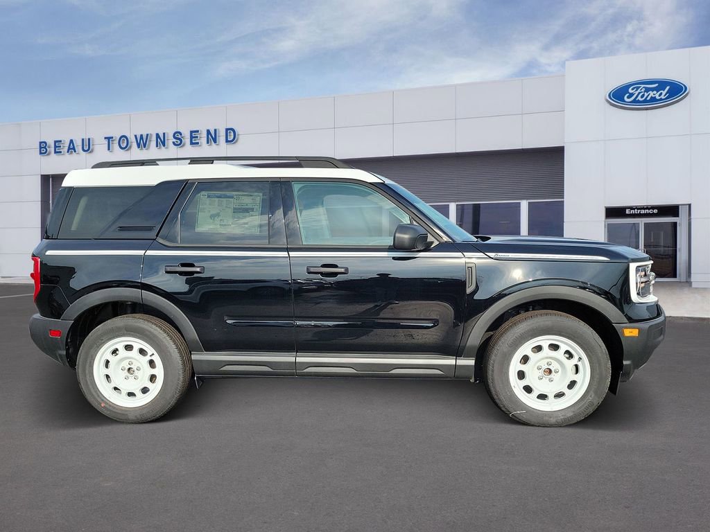 New 2025 Ford Bronco Sport Heritage image 3