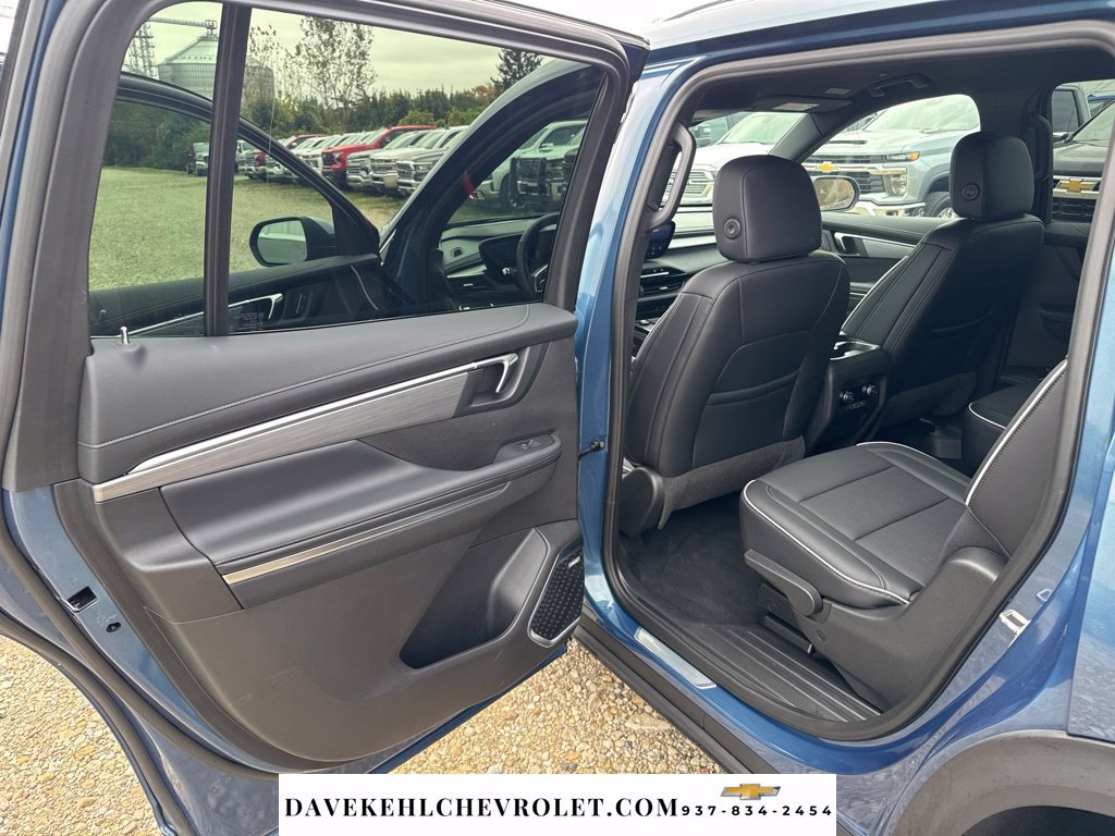 Used 2026 Buick Enclave Preferred AWD/4WD image 22