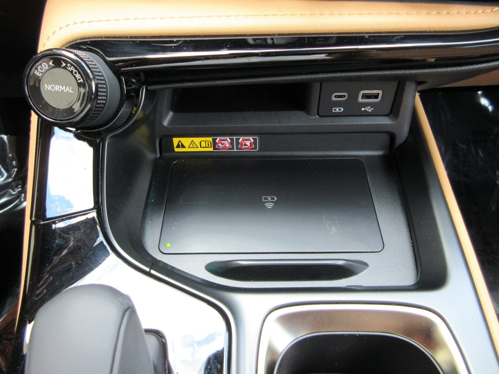 Used 2026 Lexus NX 450h+ AWD w/ Luxury Package image 46