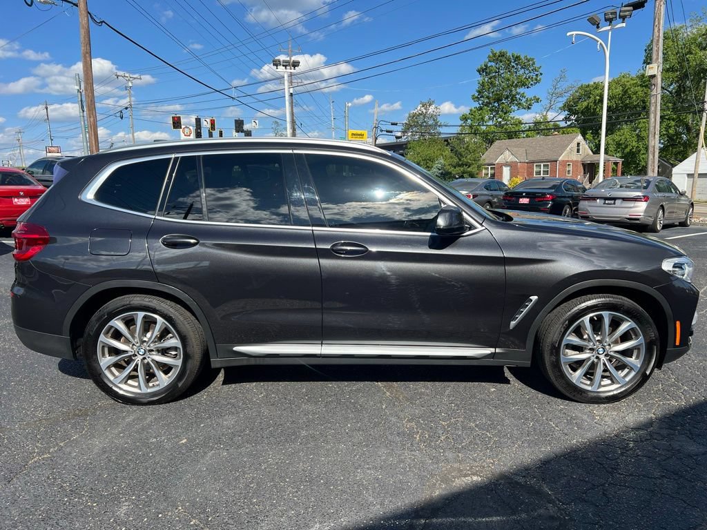 Used 2019 BMW X3 xDrive30i w/ Premium Package AWD/4WD image 5