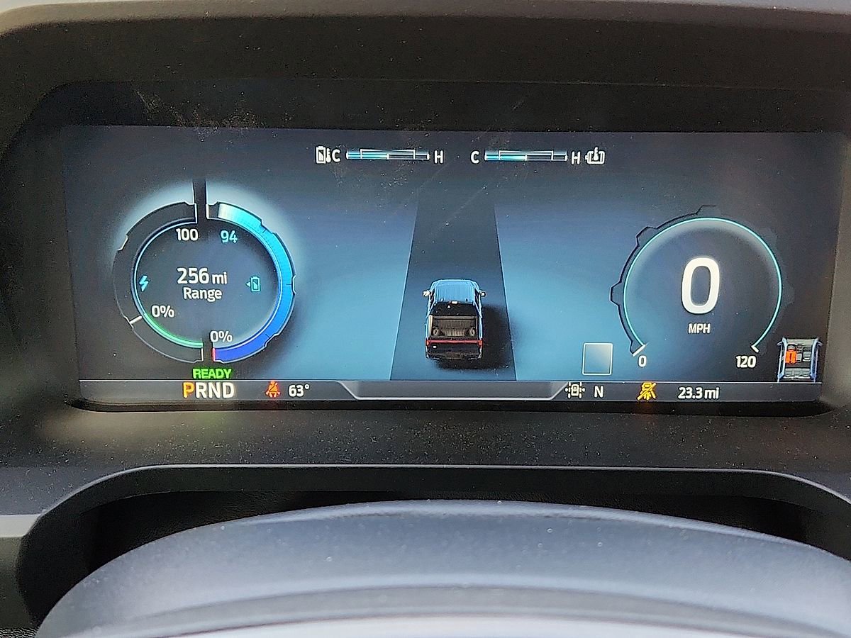 New 2025 Ford F150 Lightning Flash AWD/4WD image 10