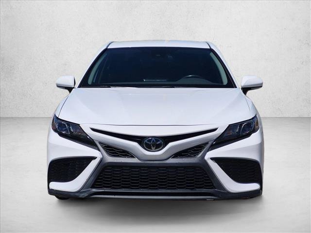 Used 2024 Toyota Camry SE FWD image 2