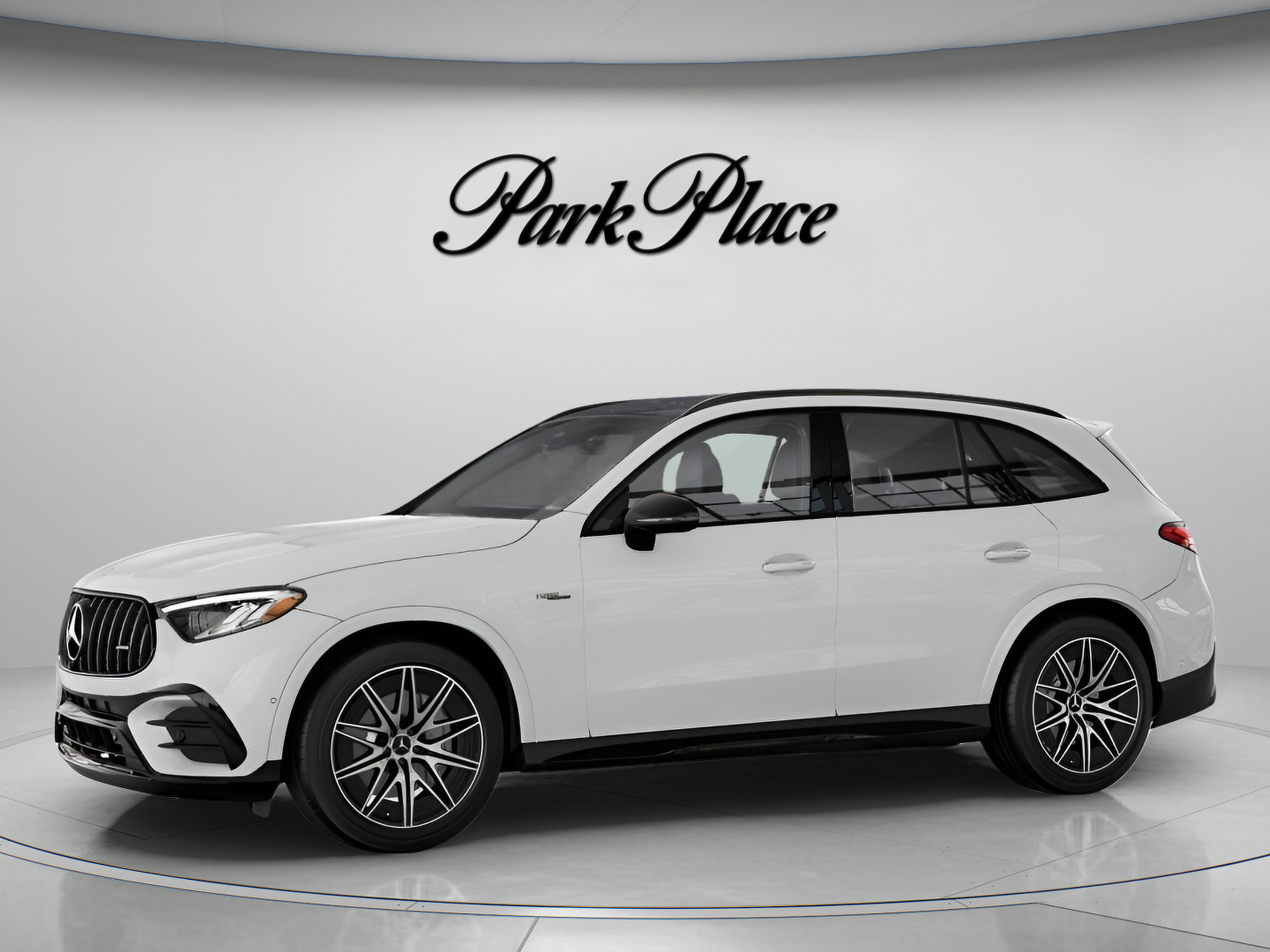Used 2026 Mercedes-Benz GLC 43 AMG 4MATIC image 3