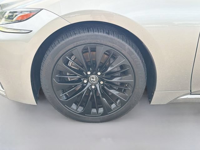 Used 2018 Lexus LS 500 w/ Interior Upgrade Package RWD image 43