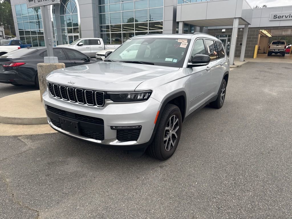Used 2024 Jeep Grand Cherokee L Limited w/ Luxury Tech Group II AWD/4WD image 1