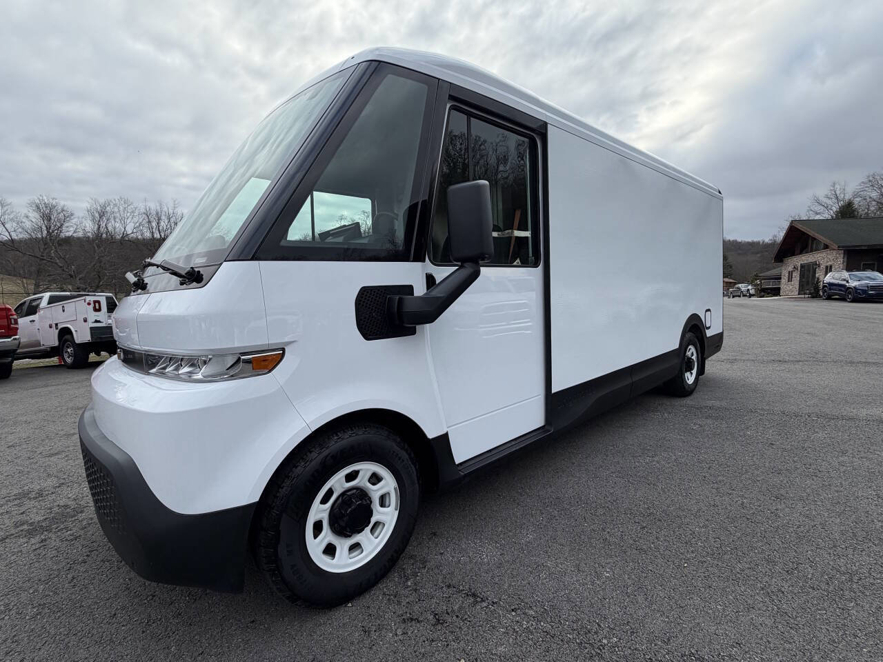 Used 2025 Chevrolet Brightdrop 600 image 4