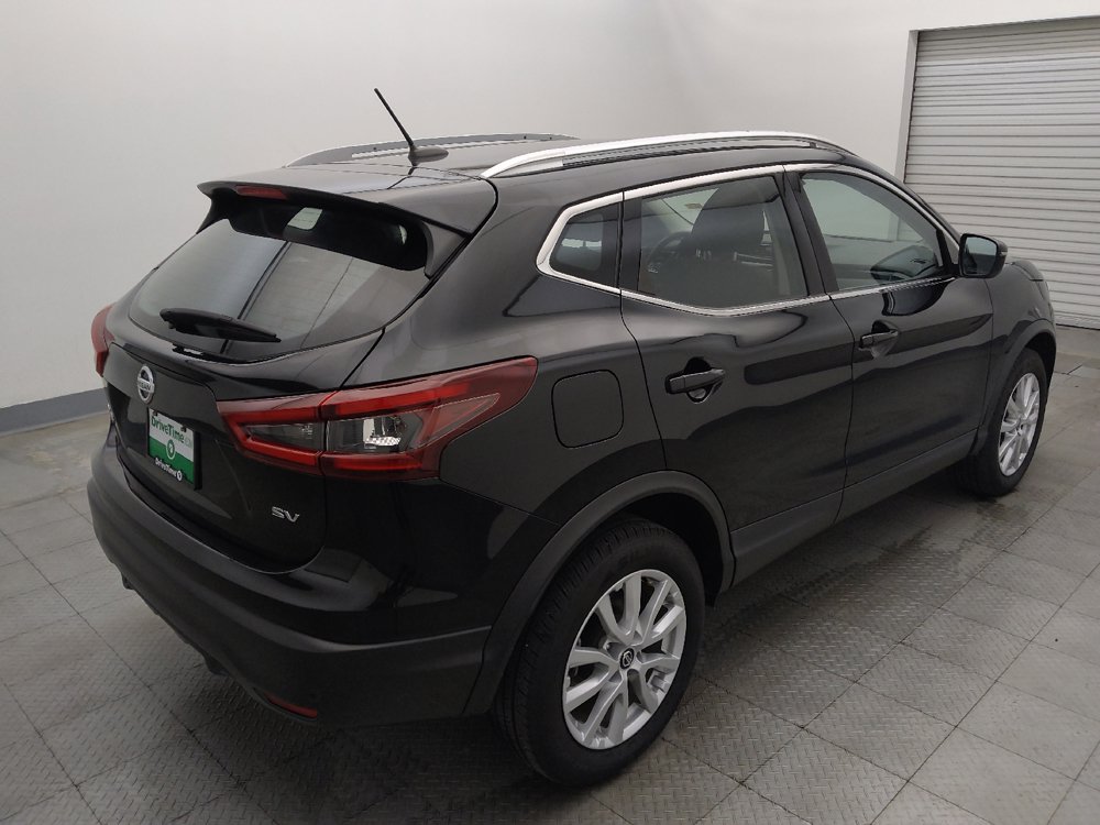 Used 2022 Nissan Rogue Sport SV FWD image 9