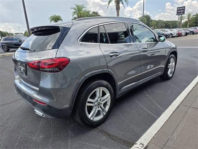 Certified 2021 Mercedes-Benz GLA 250 4MATIC w/ Premium Package image 6