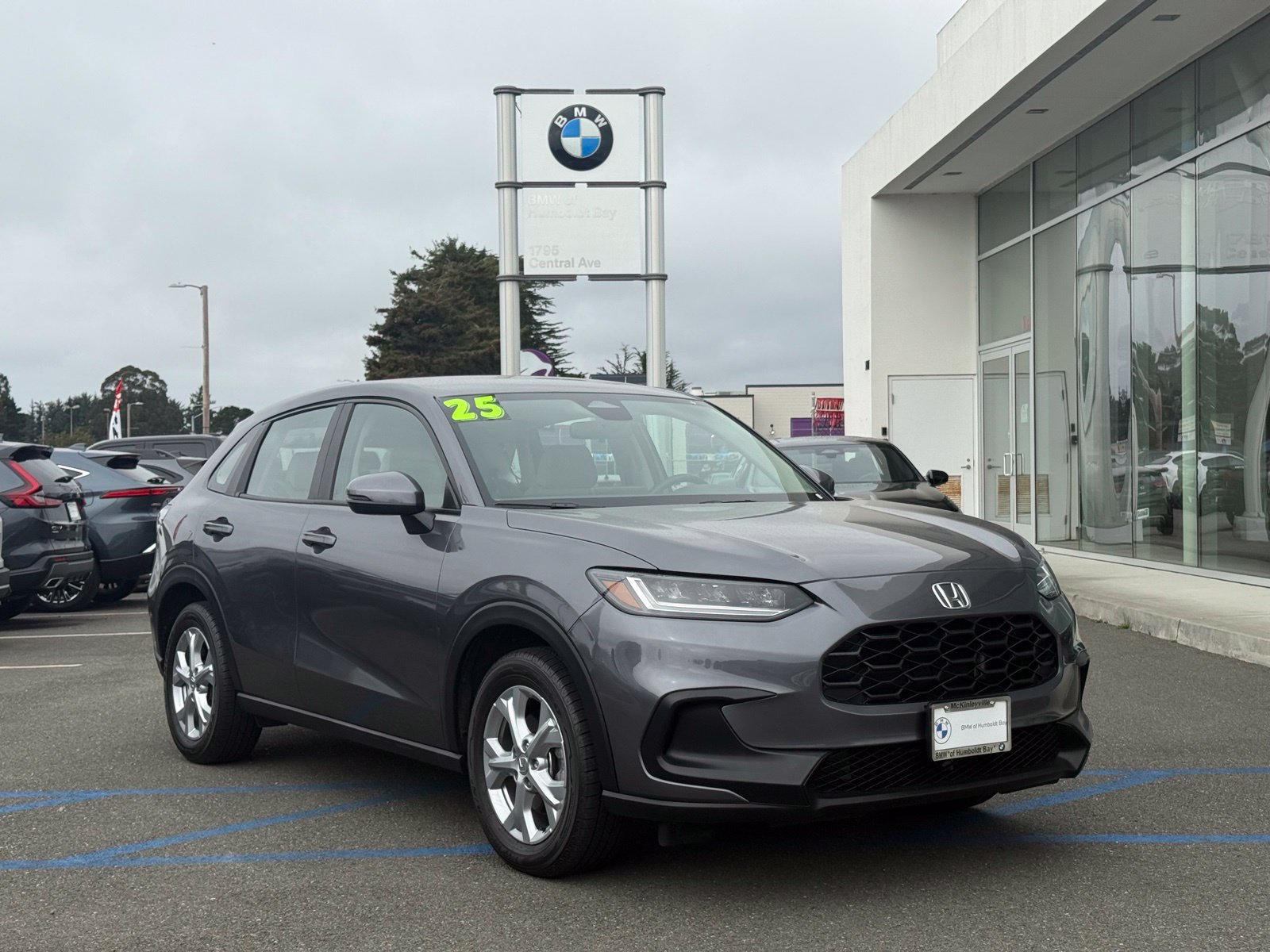 Used 2025 Honda HR-V LX