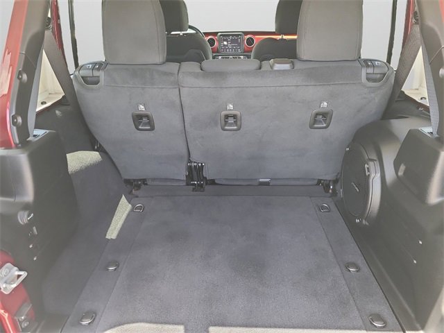 Used 2021 Jeep Wrangler Unlimited Rubicon image 35