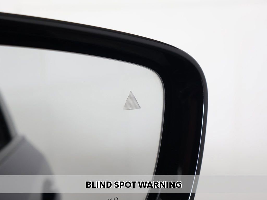 Used 2023 BMW M5 w/ Competition Package image 4