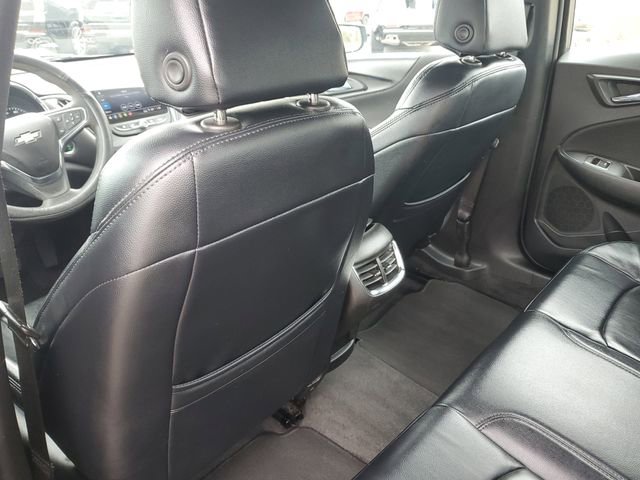 Used 2021 Chevrolet Malibu LT image 14