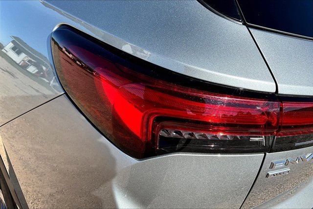 Used 2023 Buick Envision Essence image 23