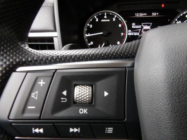 New 2025 Mitsubishi Outlander ES image 28