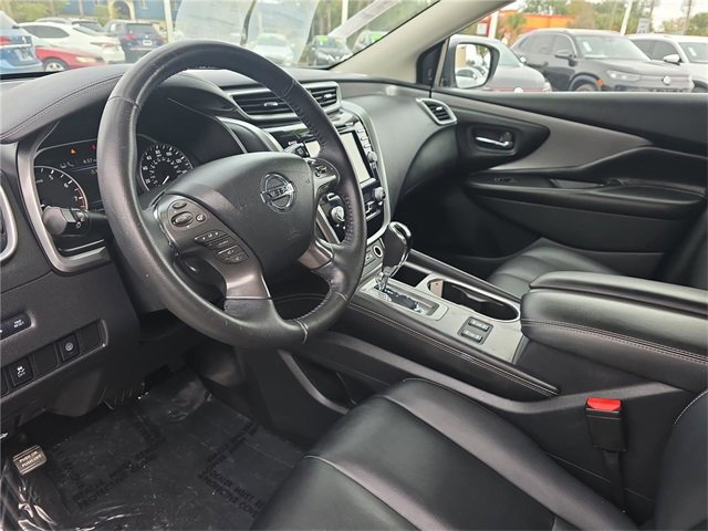Used 2022 Nissan Murano SV image 16
