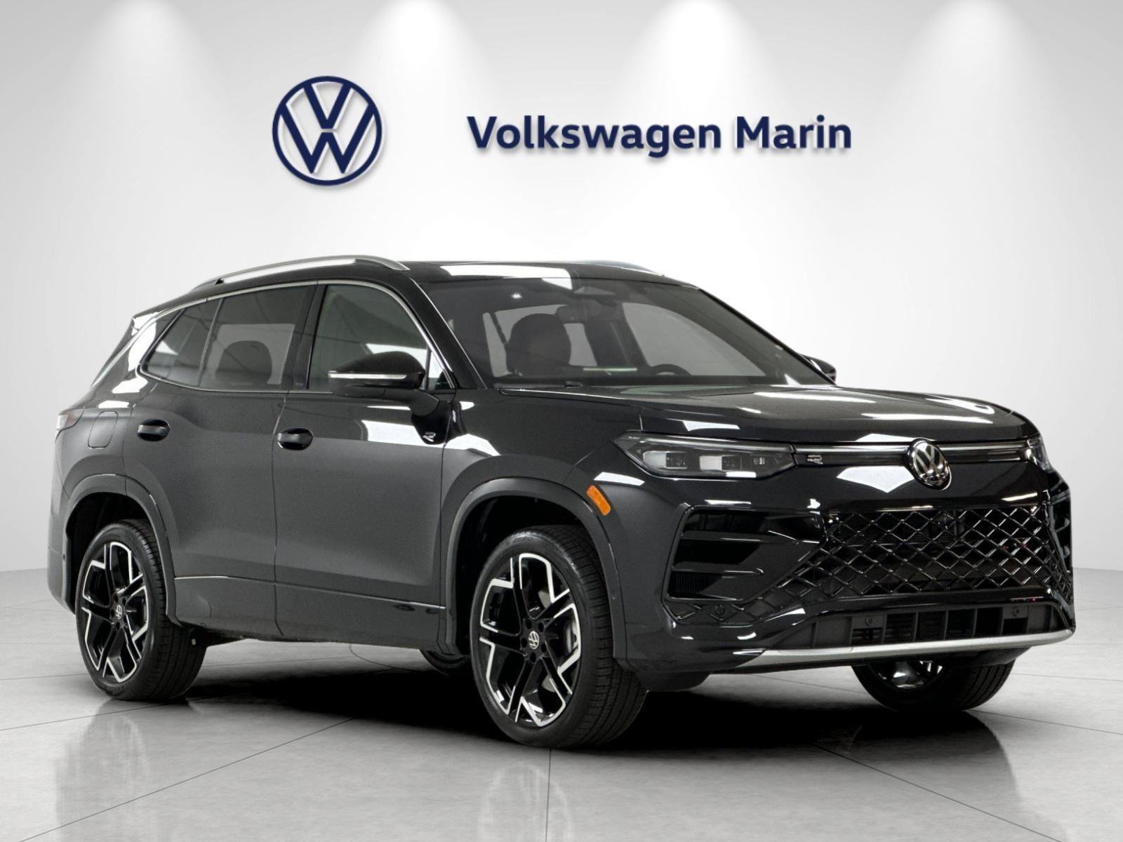 New 2026 Volkswagen Tiguan SEL R-Line AWD/4WD image 7