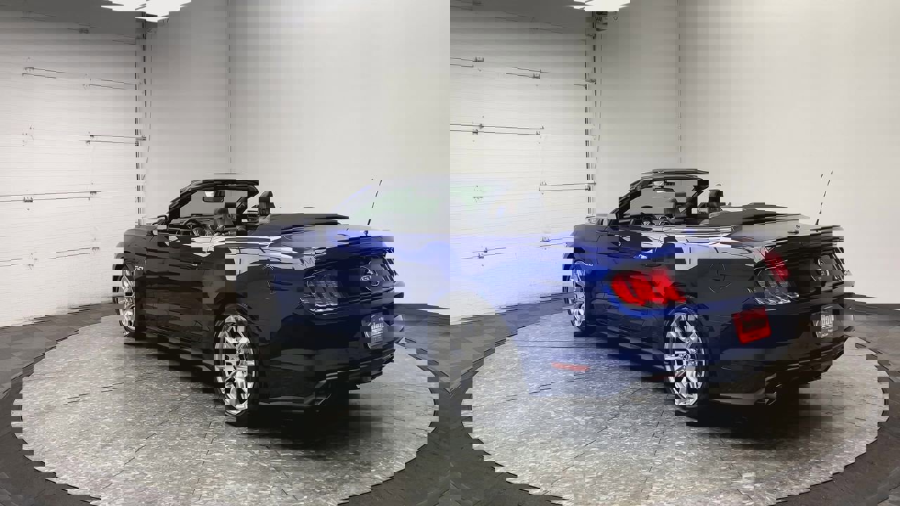 Used 2015 Ford Mustang GT Premium w/ Equipment Group 401A image 39