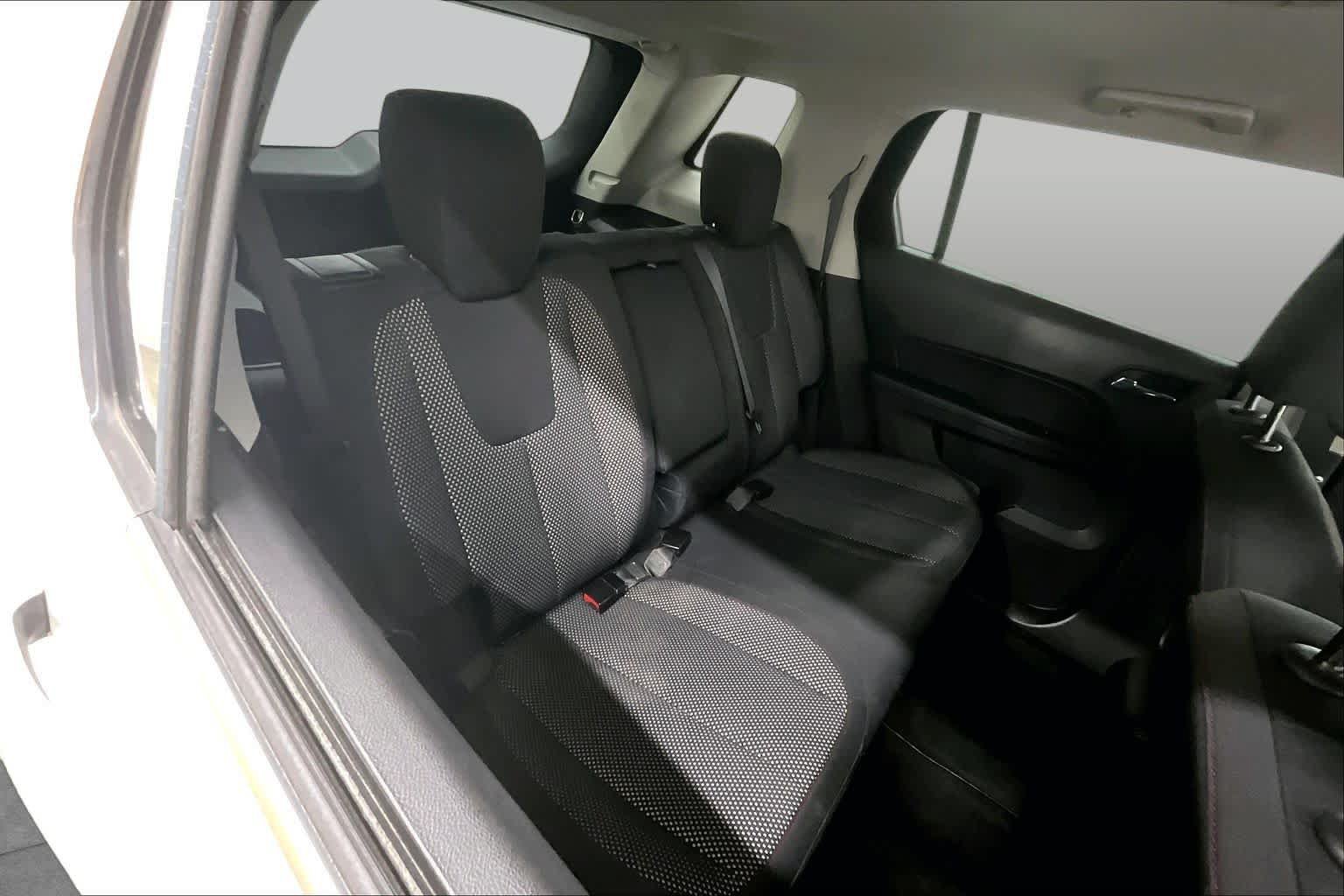 Used 2016 GMC Terrain SLE FWD image 19