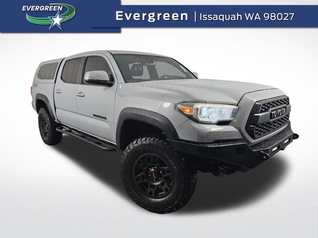 Used 2018 Toyota Tacoma TRD Off-Road w/ Technology Package image 1