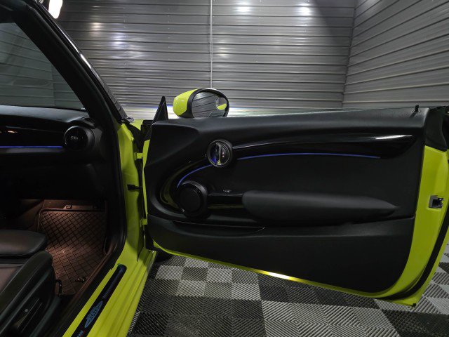 Used 2022 MINI Cooper John Cooper Works w/ Driver Assistance Package FWD image 33