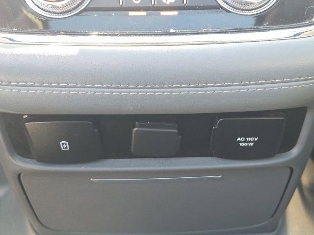 Used 2020 Lincoln Navigator Reserve w/ Luxury Package image 22