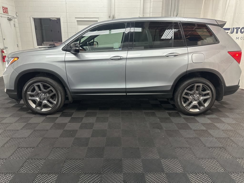 Used 2023 Honda Passport EX-L image 6