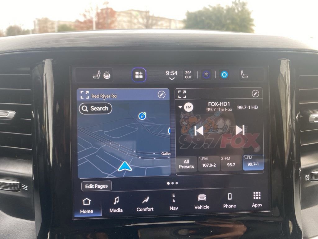 Used 2024 RAM 1500 Laramie image 24