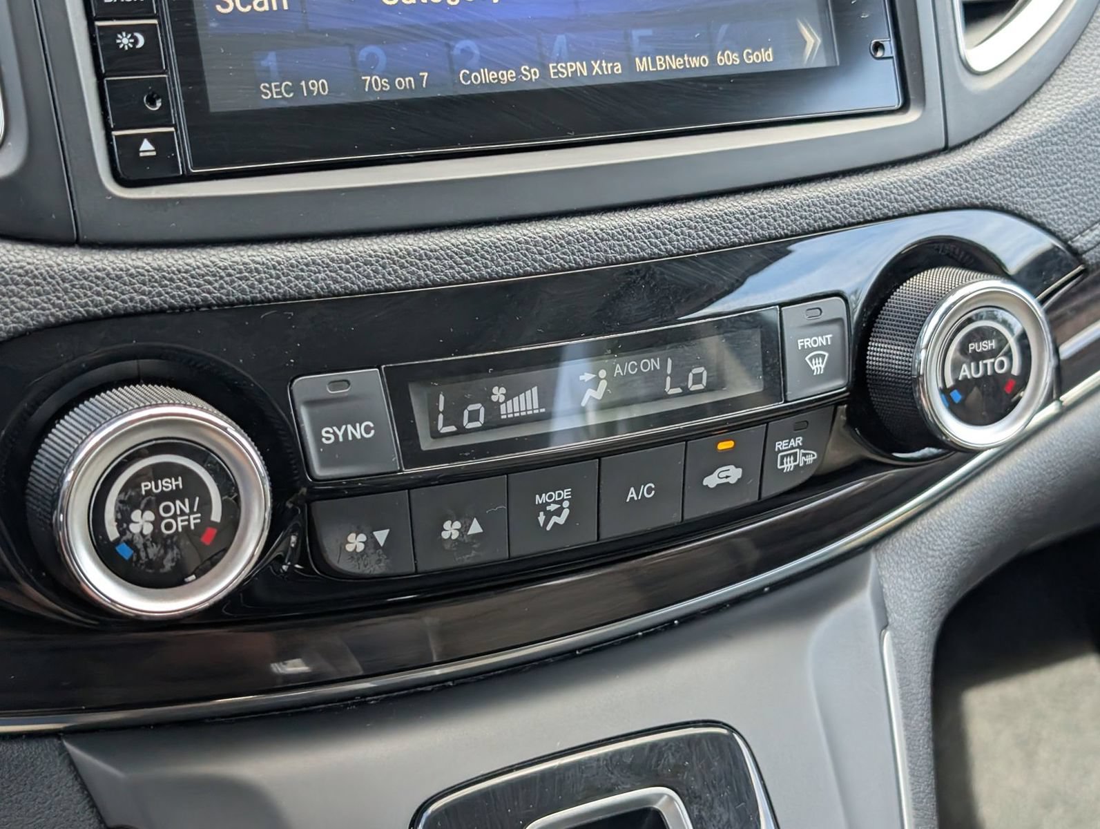 Used 2016 Honda CR-V EX-L image 23