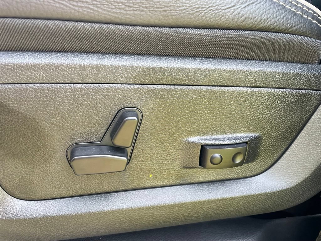 New 2026 RAM 3500 Limited AWD/4WD image 27