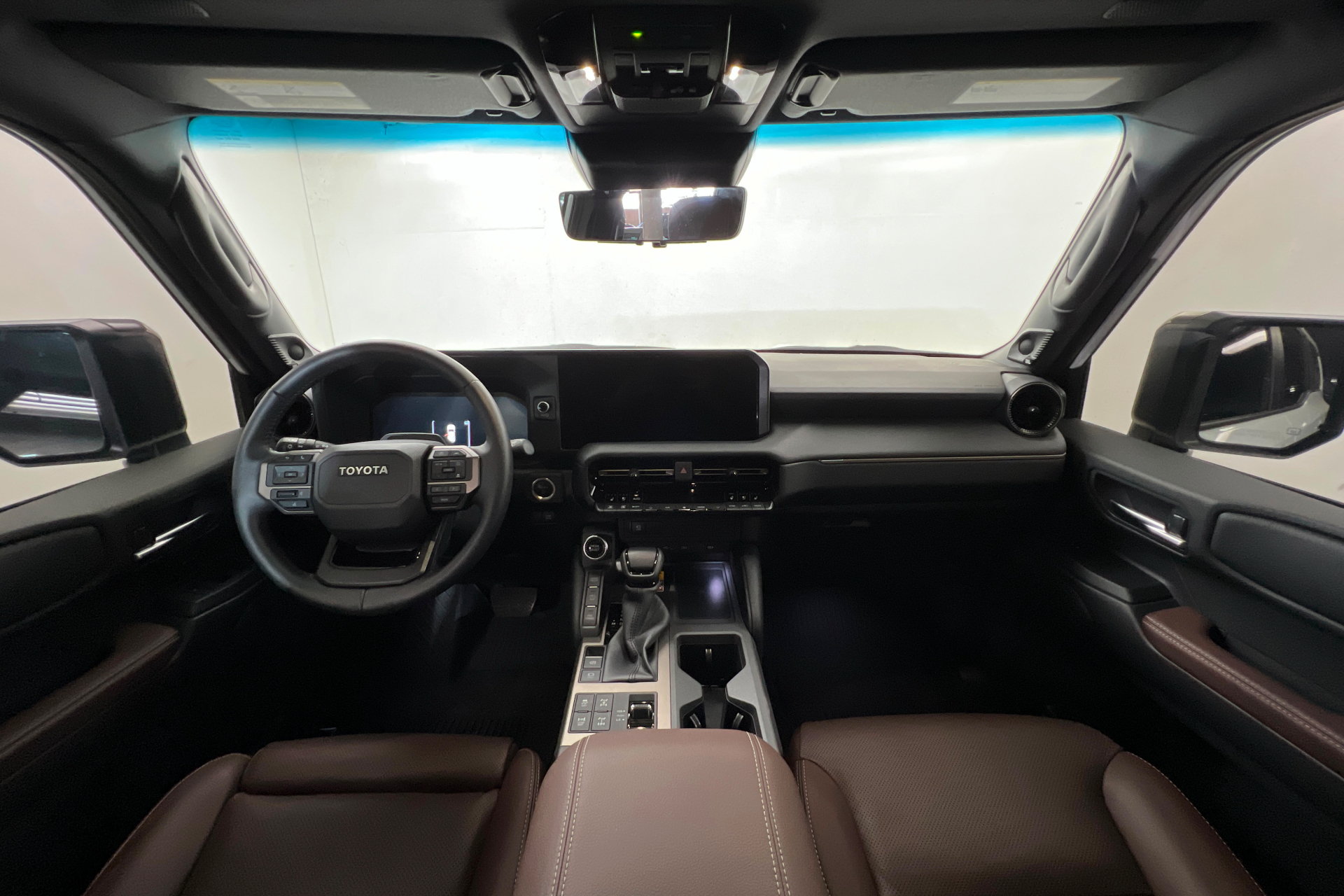 Used 2026 Toyota Land Cruiser w/ Premium Package AWD/4WD image 10