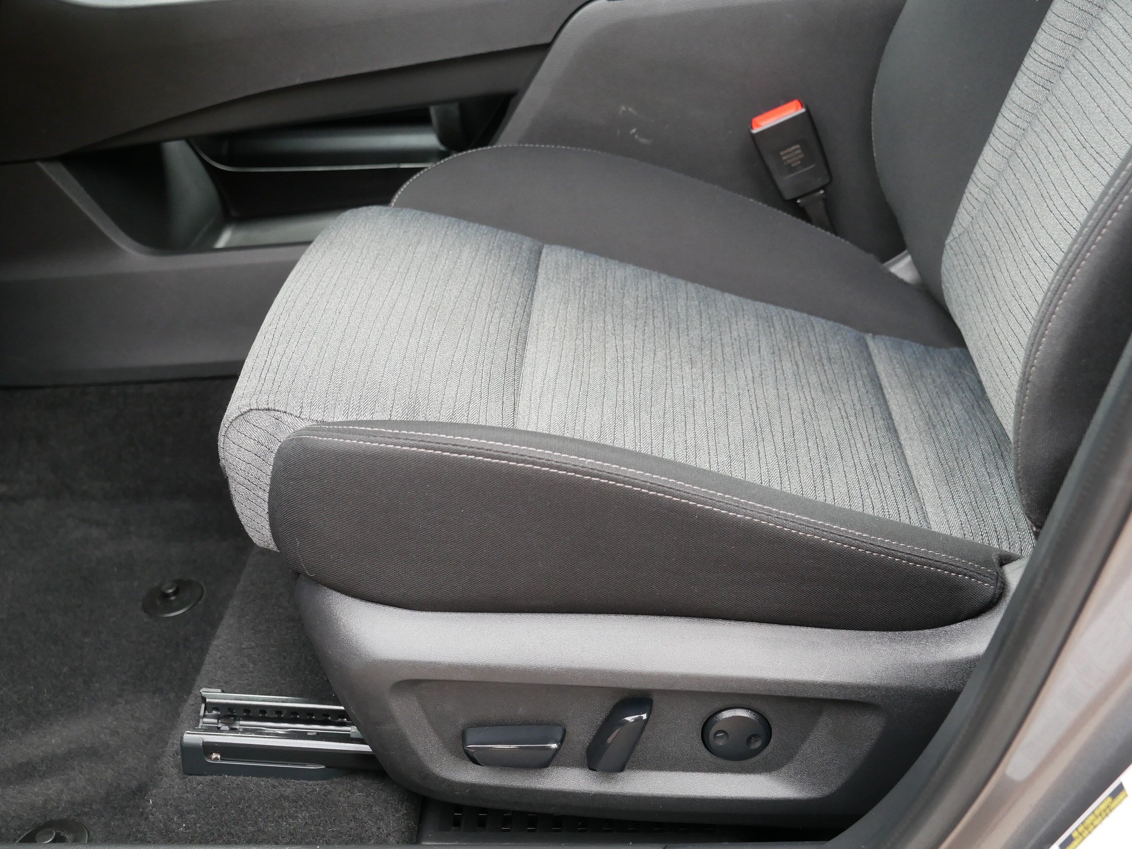 Certified 2023 Nissan Rogue SV AWD/4WD image 20