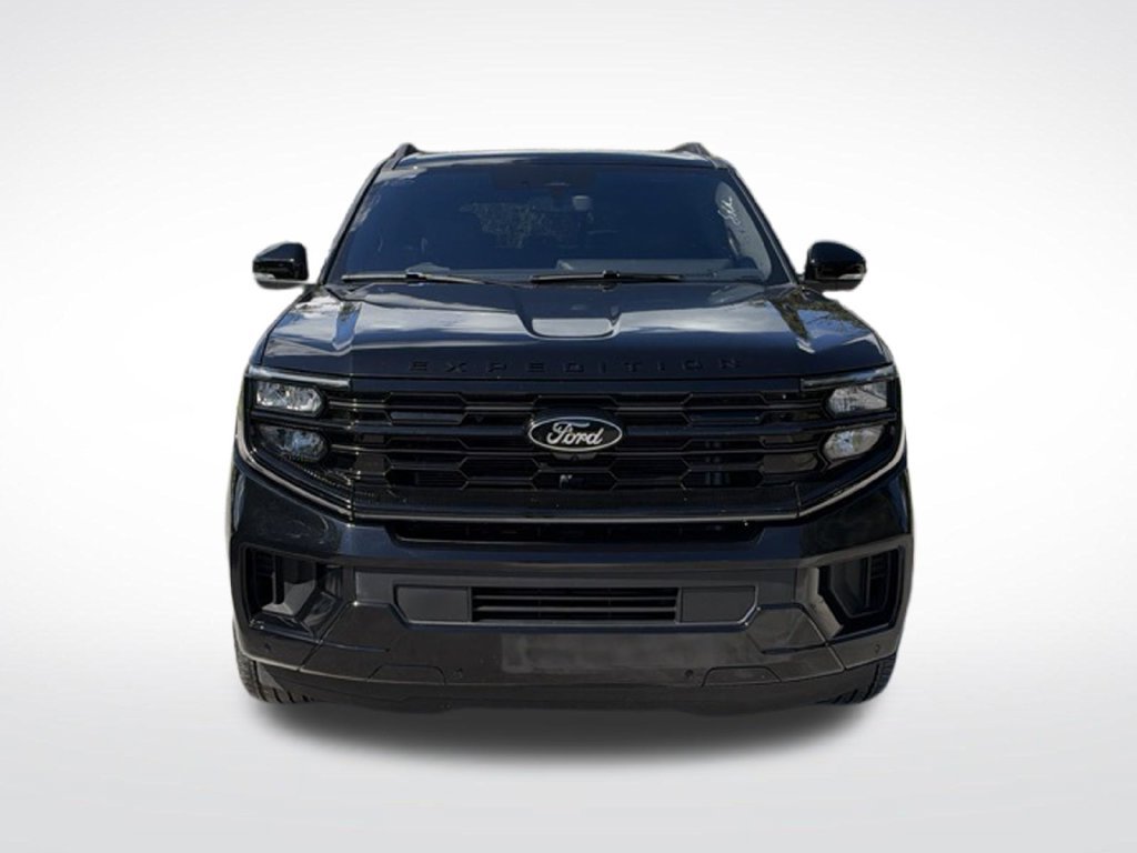 Used 2025 Ford Expedition Platinum w/ Stealth Performance Package AWD/4WD image 3