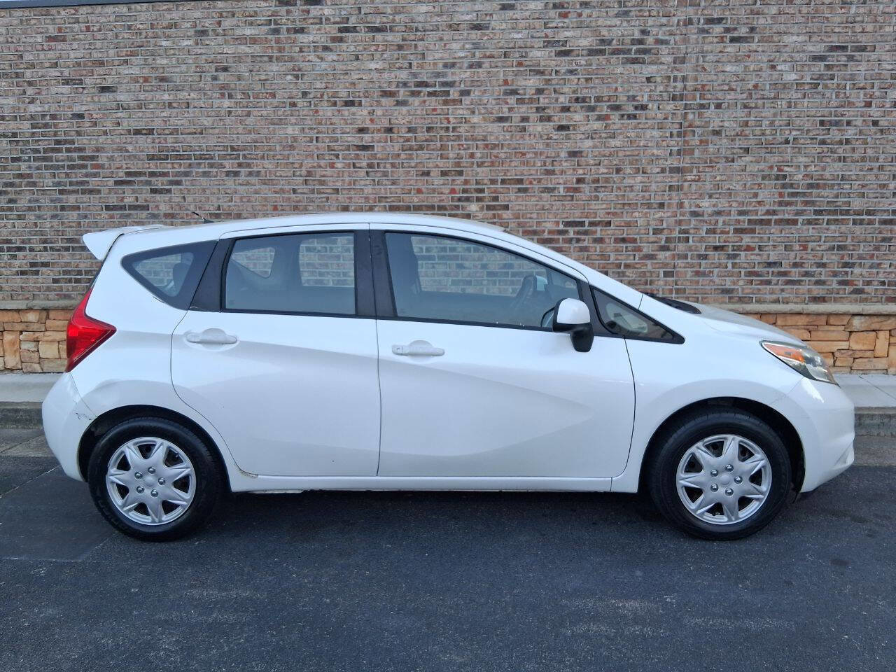 Used 2014 Nissan Versa Note S FWD image 6